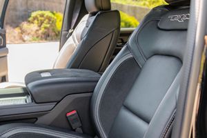 UTILISÉ LHD/RHD 2023 R A M 1500 TRX - Product Image 4