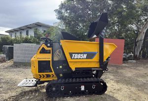 EUROTRAC 1750MM Diesel Mini <b>Tracked</b> <b>Dumper</b> HI-TIP New Condition Farm Construction Industries with Rear Camera - Product Image 5