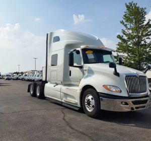 รถบรรทุกหัวลาก LT625 สภาพใหม่ พร้อมห้องนอน 72 ฟุต 450 แรงม้า เกียร์อัตโนมัติ 12 สปีด  พร้อมส่งมอบ - Product Image 6