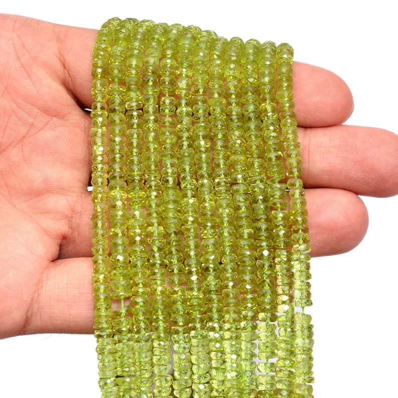 สีเขียว