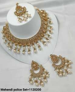 RACKTANGLE SHAPE LATEST DROP <b>FASHIONABLE</b> GOLD PLATED COPPER NECKLACE WITH CHANBALI EARRING MANGTIKKA SET & <b>JEWELLERY</b> SET WOMEN - Product Image 2