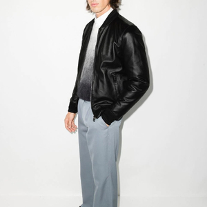 Vente de gros Veste en cuir véritable unie et personnalisée pour homme Veste d'équitation de moto fabriquée en gros - Product Image 4