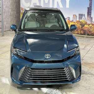 NOUVEAUTÉ : Camry XLE berline 2025, best-seller en Europe, prête à être expédiée dans tous les pays - Product Image 3