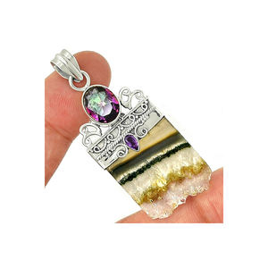 Colgante de topacio arcoíris de plata de ley 925, joyería increíble al mejor precio con tecnología de incrustaciones de ajuste de bisel - Product Image 3