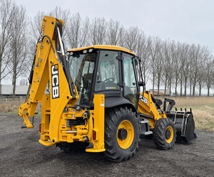 รถตักล้อยาง JCB 3CX Sitemaster 8 ตัน ขับเคลื่อน 4 ล้อ กำลัง 74 แรงม้า เครื่องยนต์ดีเซล JCB - Product Image 6
