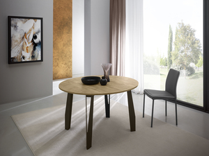 Mesa de Comedor Redonda Extensible Moderna Hecha en Italia con Tapa de Madera y Patas de Metal, Muebles de Comedor, Mesa de Extensión Circular de Lujo - Product Image 1