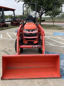 Tractor de Ruedas B2301 2020 de 220 CV Usado para Motor, 6001-8000 Horas, 700 kg - Product Image 4