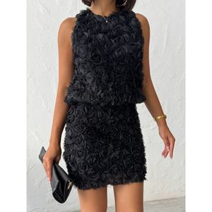 Topshow Women's Skirt in Black Rose Patterned Tulle Wholesale Product - Product Image 2