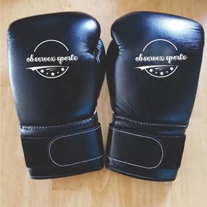 Guantes de boxeo de piel de vaca con logotipo estampado personalizado para entrenamiento de combate Sanda con empuñaduras correa ajustable de muñeca ligera - Product Image 3