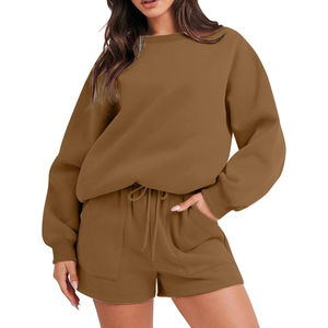 Conjuntos de sudadera de talla grande cuello redondo 100% algodón sudadera pantalones cortos conjunto en blanco personalizado mujeres chándal conjunto con logotipo - Product Image 4