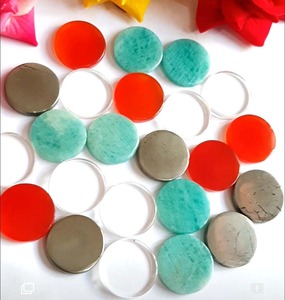 เครื่องประดับทันสมัยทำด้วยมือสำหรับทุกเพศเครื่องประดับแฟชั่นอินเทรนด์ที่น่าตื่นตาตื่นใจหลายสีธรรมชาติ Cabochon IGI ได้รับการรับรอง handแกะสลักที่ไม่ซ้ำกัน - Product Image 4