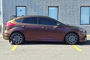 FORD Focus RS 2016, Transmisión Manual de 6 Velocidades, Paquete RS2, Envoltura Exterior Bronce - Product Image 5