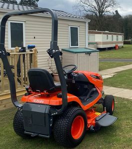 Cortadora de Césped Kubota Zero Turn de 42 Pulgadas, 764cc, a Gasolina, Tractor de Jardín, Cortadora de Césped, Venta al Por Mayor - Product Image 3