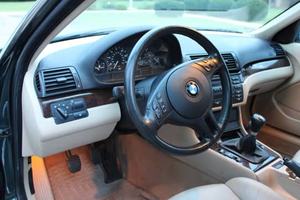 รถมือสอง BMW 325XI Touring ปี 2005 พวงมาลัยซ้าย/ขวา - Product Image 2