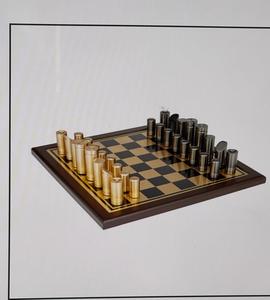 Joueur de jeu d'échecs de qualité originale en métal avec plateau de jeu d'échecs de forme carrée en métal en bois élégant jeu d'échecs numérique personnalisé - Product Image 4