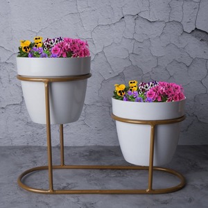 Jardinières en métal fabriquées à la main exclusives de haute qualité disponibles: Élevez votre espace avec des designs tendance - Product Image 2