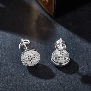 Boucles d'oreilles en diamant Moissanite VVS pour femmes en or blanc 14 carats et en argent sterling S925 clous en diamant taille ovale - Product Image 2