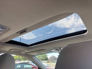 Usado 2022 Hy-un-dai Ko-na Ele-ctric Limited - Product Image 3