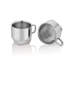 Aislamiento de doble capa mejora la comodidad durante las largas sesiones de consumo. El exterior metálico proporciona un aspecto limpio, pulido y elegante. - Product Image 1