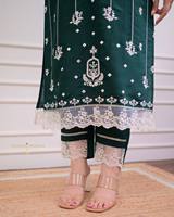 Nouvelle couleur grande taille vêtements pour femmes vêtements ethniques pakistanais indiens grande taille avec travail doux en robe kurti de travail de frontière de cou lourd