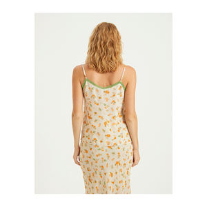 เสื้อท็อปผ้าวิสโคสพิมพ์ลายละเอียดสำหรับผู้หญิง BGN พร้อมเครื่องประดับลายทางจากตุรกี - Product Image 5