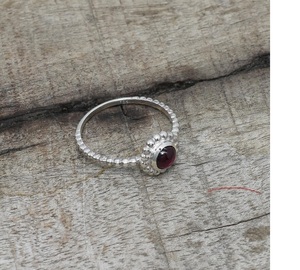 Anillo de piedras preciosas granate para mujer, joyería hecha a mano en Plata de Ley 925, elegante anillo de declaración de plata sólida artesanal - Product Image 3