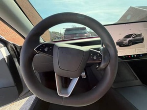 TE-SLA MODEL 3 PERFORMANCE 2025 - Product Image 2