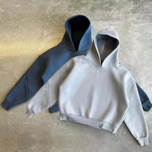 Sweat à capuche homme personnalisé, coupe ample et courte, épais (500-400 g/m²), en molleton de coton de haute qualité, respirant et écologique - Product Image 3
