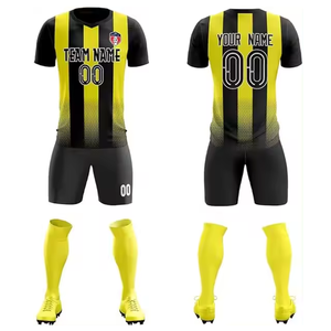 Tenues de football personnalisées OEM, kits de football respirants et antibactériens à séchage rapide, 100% polyester, grandes tailles, vente en gros personnalisée - Product Image 4