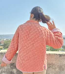 Abrigo de Invierno Acolchado Reversible Transpirable de Terciopelo de Algodón, Chaqueta Hermosa Hecha a Mano para Mujer - Product Image 4