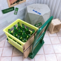Nouvel Arrivage : Ensemble de Jouets DIY pour Maison de Poupée Miniature Échelle 1:12, en Plastique Moulé, comprenant Chariot, Panier, Bouteilles et Meubles Unisexe, Vert/Jaune