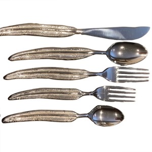 Cubiertos de acero inoxidable con acabado Chapado en Color plateado y mango de diseñador, cubiertos aptos para lavavajillas, Juego de 4 para uso en bodas y hoteles - Product Image 5