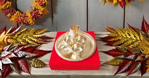 Juego de cena de latón martillado de 7 piezas con cuenco Thali duradero, plato de vidrio, cuchara para el hogar, restaurante, Hotel, incluye embalaje de regalo - Product Image 6