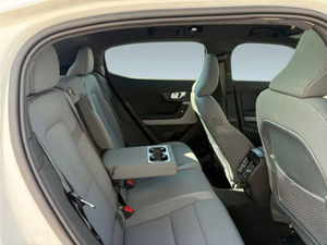 Sedán Eléctrico Usado 2024 de Largo Alcance con Motor Dual, Vehículo Eléctrico Premium, Excelente Estado de la Batería, Muy Limpio, Suministrado desde Japón - Product Image 6