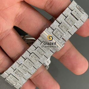 Reloj Hip Hop Lab Grown para hombres mejorado con diamantes redondos brillantes y Baguette Cut VVs Clarity - Product Image 4