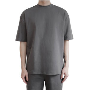 Camiseta recortada personalizada para hombre, 100% algodón, Vintage, peso pesado, desgastado, Boxy, lavado ácido, tela de punto de gran tamaño, tamaño personalizado - Product Image 1