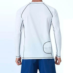 Top Meilleure Qualité Conception Personnalisée Hommes Rash Guard En Gros À Manches Longues Pas Cher Prix Hommes Slim Fit Rash Guards À Vendre - Product Image 3