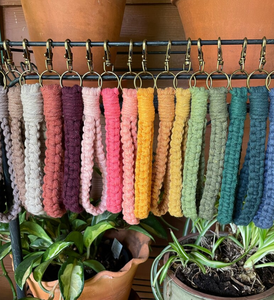 Llavero de Macramé Hecho a Mano de Moda - Product Image 2