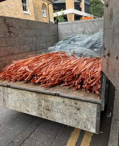 Chatarra de Cobre Puro de Buena Calidad a Precio Económico, Alto Contenido de Cobre, Chatarra de Alambre de Cobre Brillante - Product Image 1