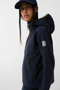 Veste Leska Softshell pour femmes bleu foncé de qualité supérieure personnalisée Prix d'usine Manches complètes et vestes d'extérieur coupe-vent pour femmes - Product Image 4