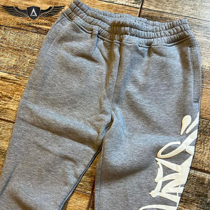 2025 Design personnalisé violet couleur bon fournisseur votre propre lavage à l'acide bouffée impression hommes 100% coton biologique matériel survêtements - Product Image 3