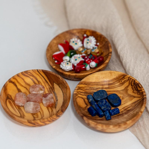 Bol en bois d'olivier poli artisanal, écologique, plat à anneaux classique et serveur de condiments, pièce unique. OliasCGstore - Product Image 2