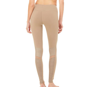 Nouveau design de legging personnalisé pour femmes avec couleur unie vente à chaud de legging de yoga pour femmes meilleur matériau legging pour femmes à vendre - Product Image 2