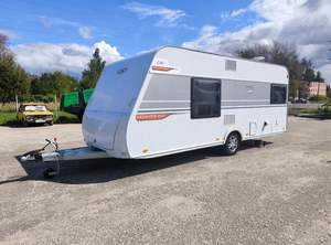 Caravane tout-terrain de luxe en aluminium gris, best-seller, qualité supérieure. - Product Image 3