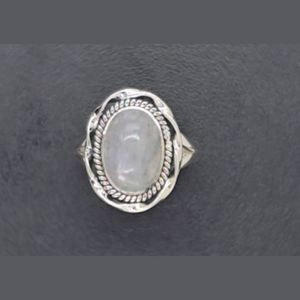 Anillo de plata 925 hecho a mano con piedra natural, piedra lunar, piedra preciosa, regalo de joyería - Product Image 1