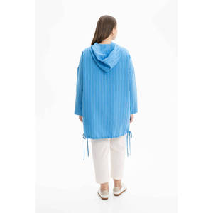 Chemise longue en satin bohème pour femme avec col à volants et ourlet à lacets - Product Image 3