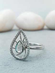 Bague fantaisie personnalisée en or 4 carats 14 carats 18 carats ovale de fiançailles VVS Moissanite de mariage avec diamant 100% satisfaction garantie - Product Image 2