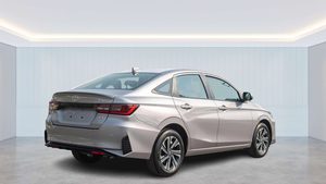 TOYOTA YARIS SEDAN YX 1.3L essence 2023 - Product Image 2