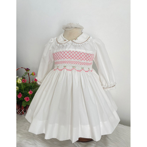 ชุดเดรสยาวผ้าไหมสีขาวลายลูกไม้คอกลมสำหรับเด็กผู้หญิงจากเวียดนาม - Product Image 2