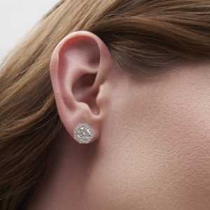 Exquises boucles d'oreilles créoles linéaires simples de 3,66 carats pour femmes, diamants ronds cultivés en laboratoire en or blanc 14 carats, bijoux faits à la main - Product Image 1